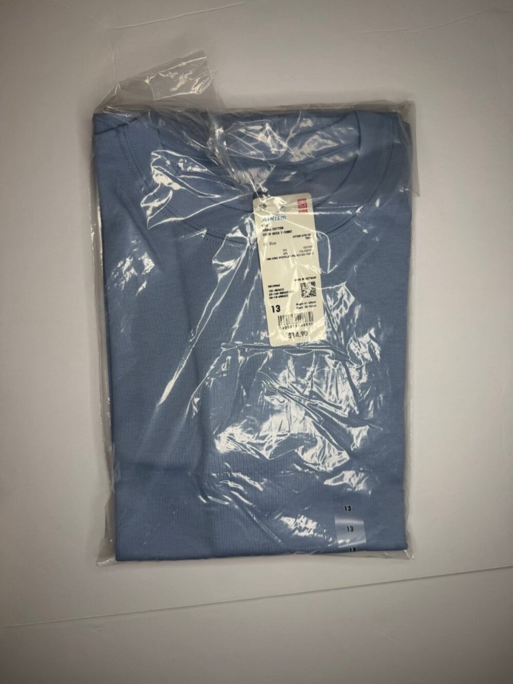 UNIQLO Boys AIRism Cotton Blue Crew Neck T-Shirt Size 13Y NWT Unopened